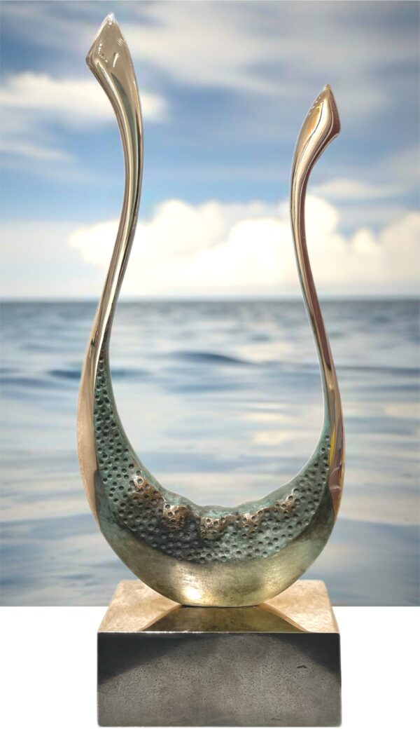 Vikingeskib  "Wave swan" - 39 cm. høj - stor model