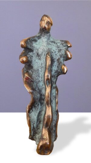 Bronzeskulptur “Hjertegængeren” af Henrik Busk Andersen – figurativ skulptur i massiv bronze med symbolik om kærlighed
